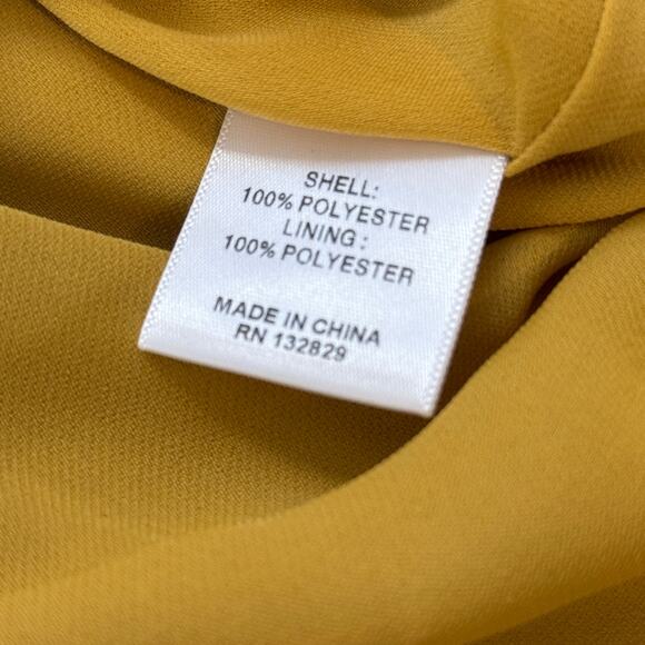 House of Harlow 1960 x REVOLVE OWEN DRESS Flowy Metallic Dot Small Mustard Flaw - Picture 14 of 15